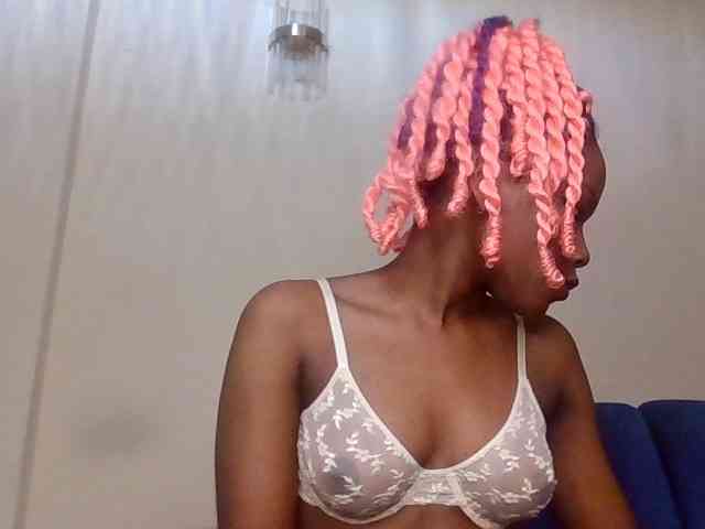 LillyGoddess webcam