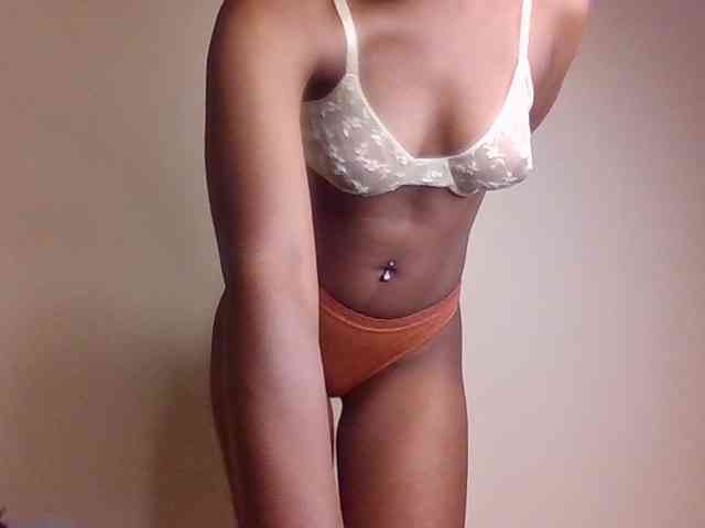 LillyGoddess webcam