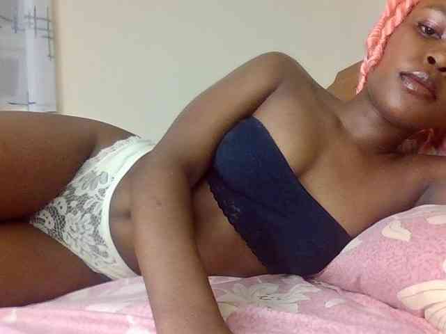 LillyGoddess webcam