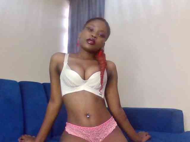 LillyGoddess webcam