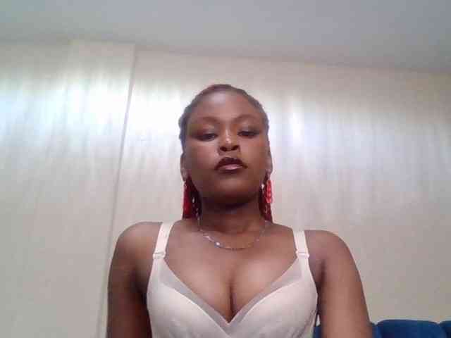 LillyGoddess webcam