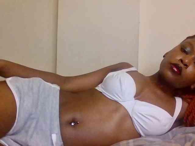 LillyGoddess webcam