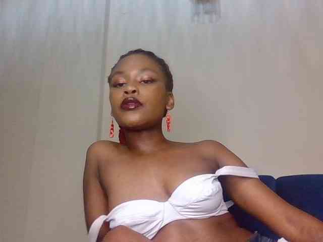 LillyGoddess webcam