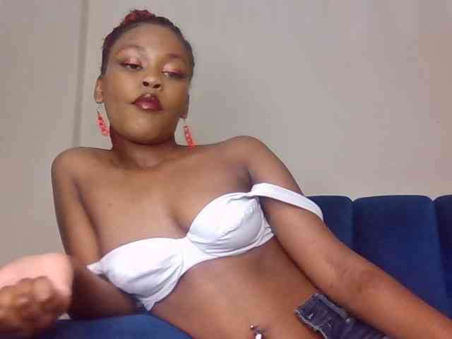 LillyGoddess webcam