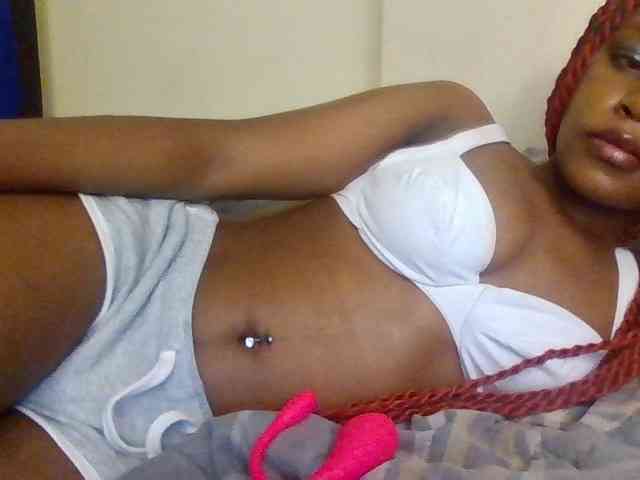 LillyGoddess webcam