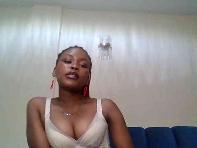 LillyGoddess webcam