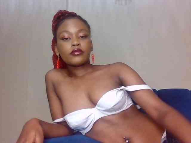 LillyGoddess webcam