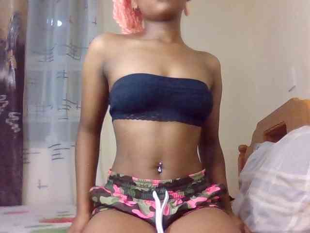 LillyGoddess webcam