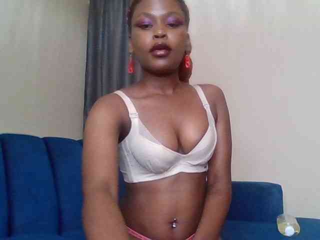 LillyGoddess webcam