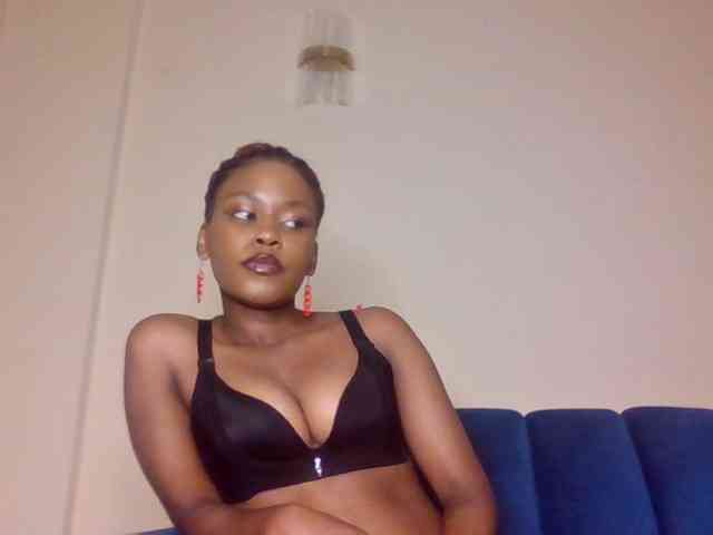 LillyGoddess webcam