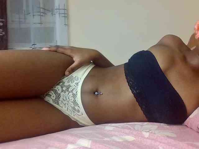 LillyGoddess webcam