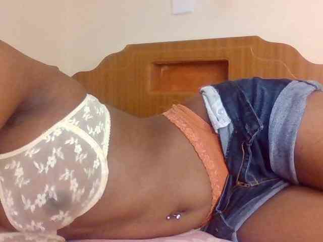 LillyGoddess webcam