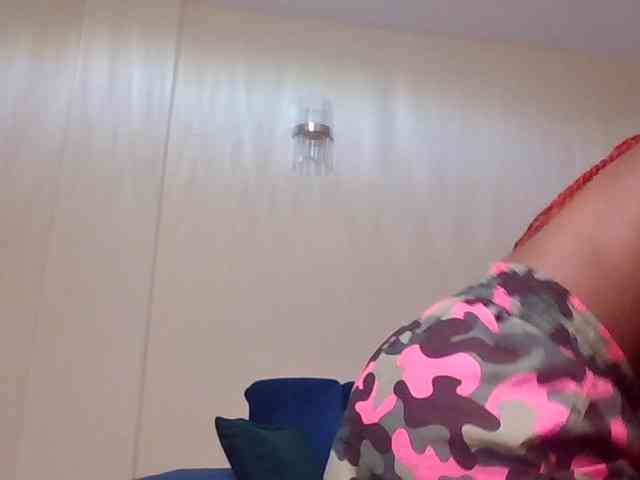 LillyGoddess webcam