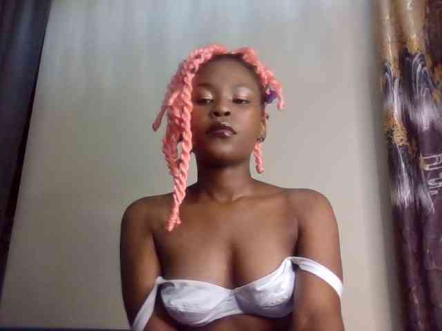 LillyGoddess webcam