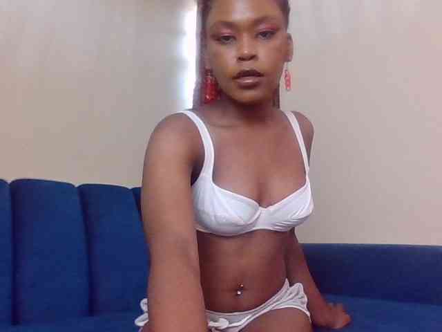 LillyGoddess webcam
