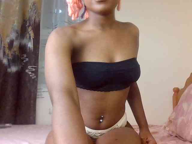 LillyGoddess webcam