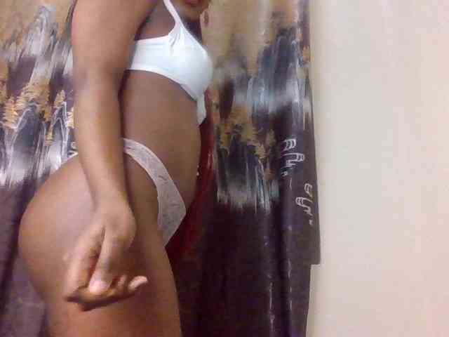 LillyGoddess webcam