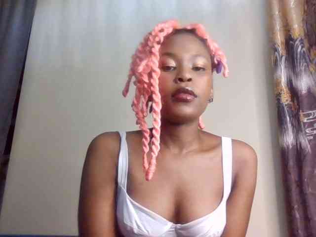 LillyGoddess webcam