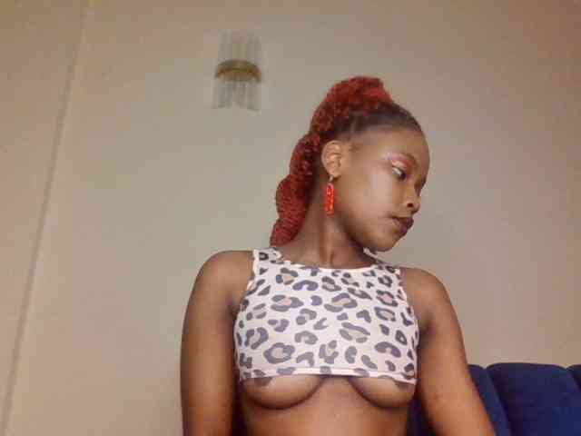 LillyGoddess webcam