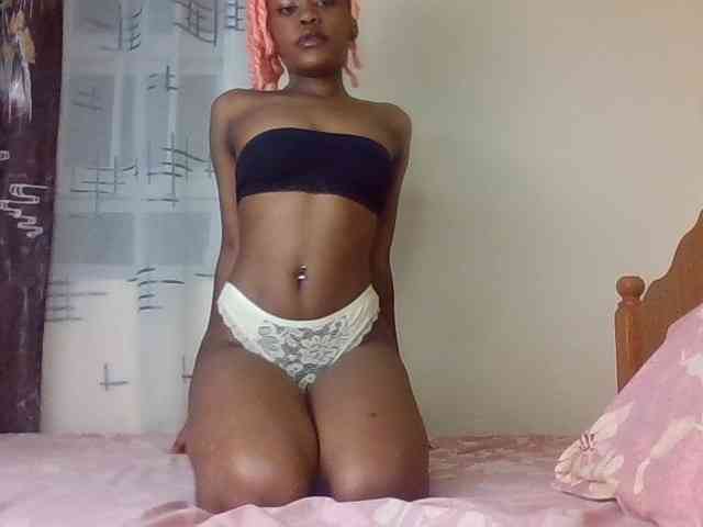LillyGoddess webcam