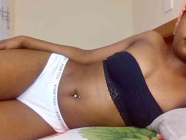 LillyGoddess webcam