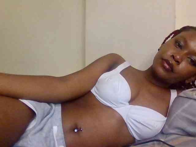LillyGoddess webcam