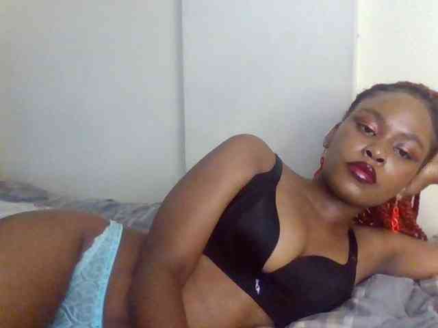 LillyGoddess webcam