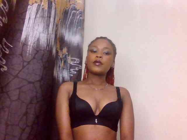 LillyGoddess webcam