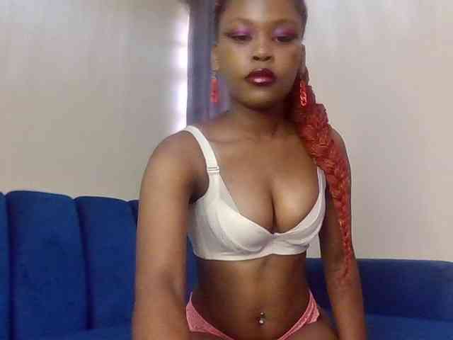 LillyGoddess webcam
