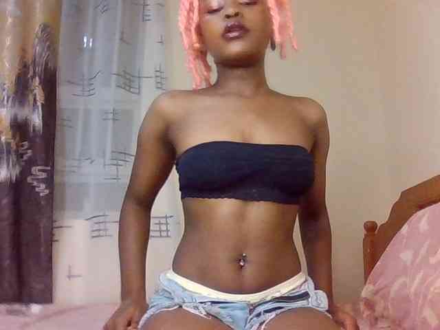 LillyGoddess webcam