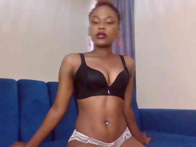 LillyGoddess webcam