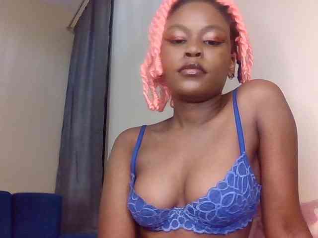 LillyGoddess webcam