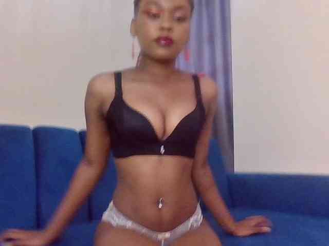 LillyGoddess webcam