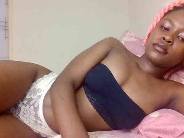 LillyGoddess webcam