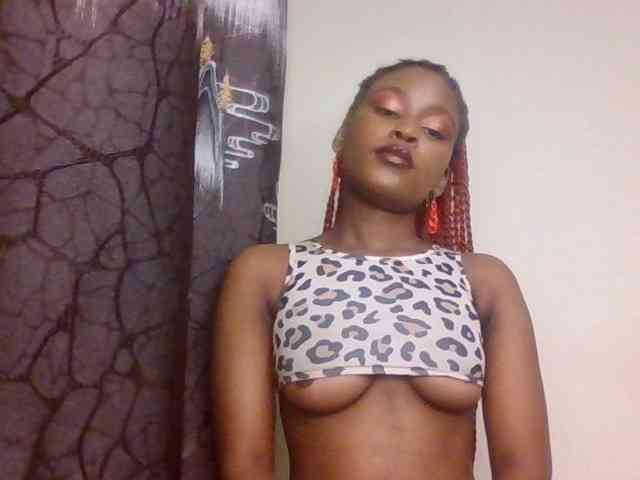LillyGoddess webcam