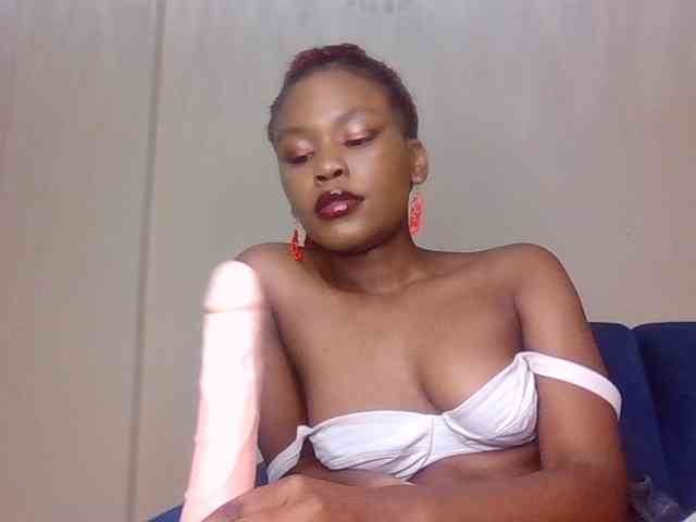 LillyGoddess webcam