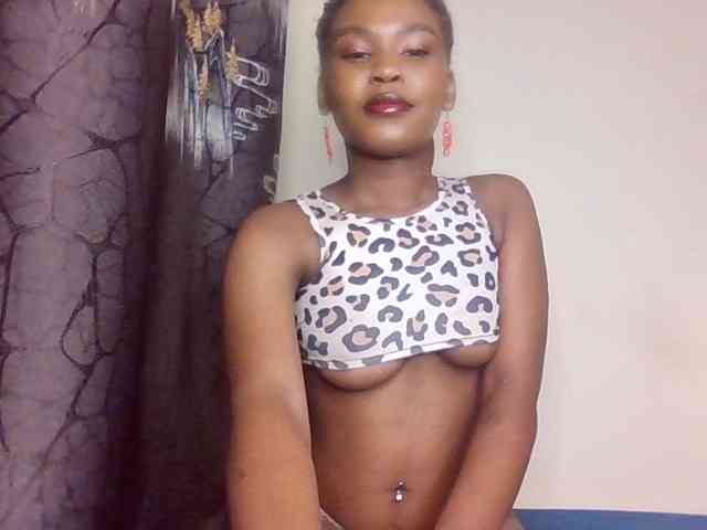 LillyGoddess webcam