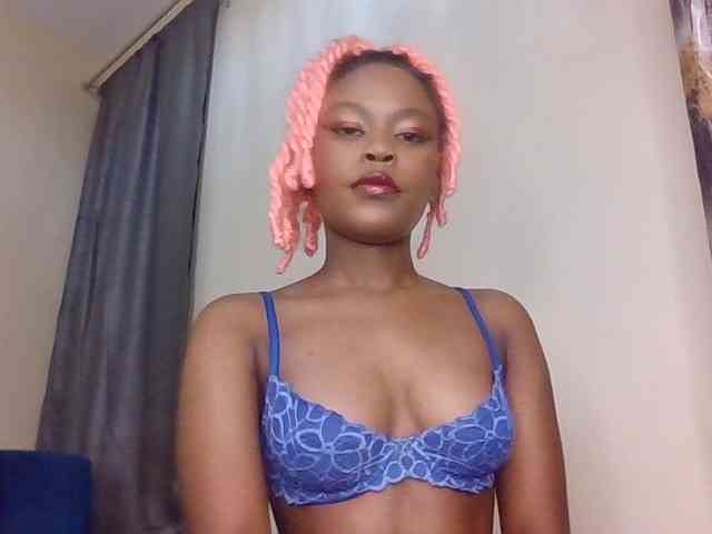 LillyGoddess webcam