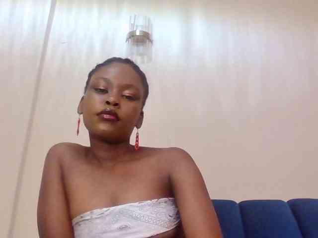 LillyGoddess webcam