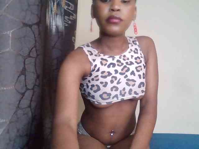 LillyGoddess webcam