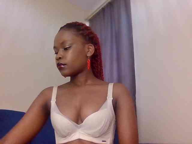 LillyGoddess webcam