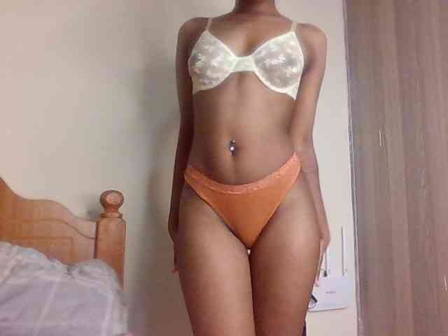 LillyGoddess webcam