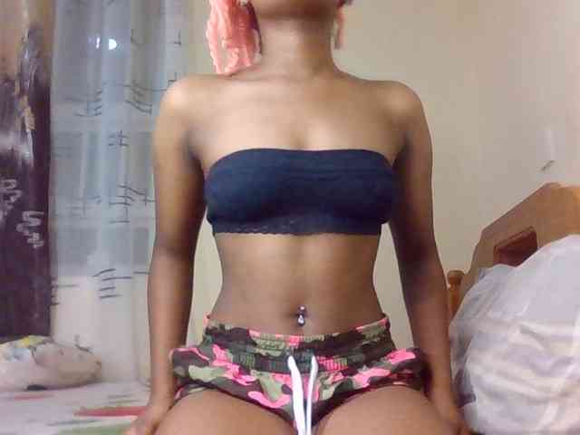 LillyGoddess webcam