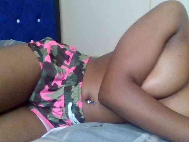 LillyGoddess webcam