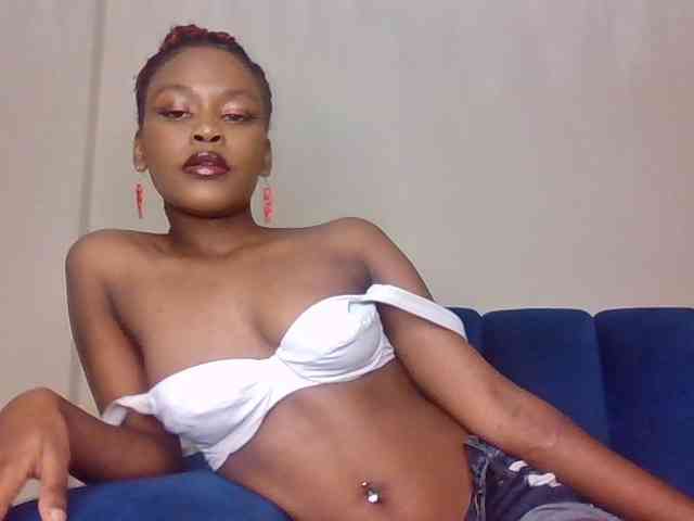 LillyGoddess webcam