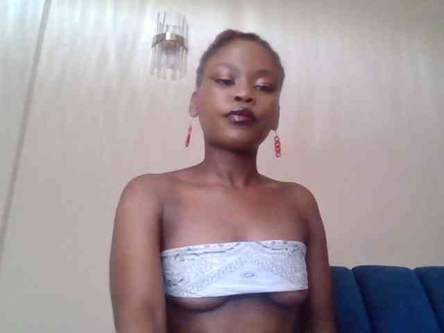 LillyGoddess webcam