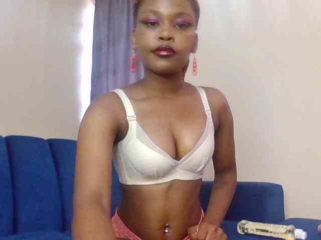 LillyGoddess webcam