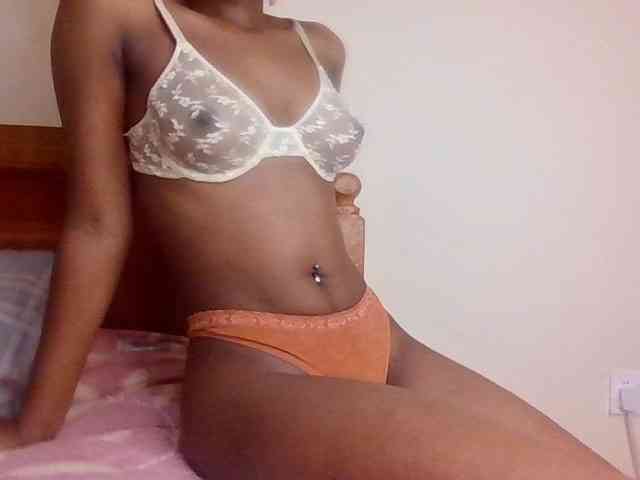 LillyGoddess webcam
