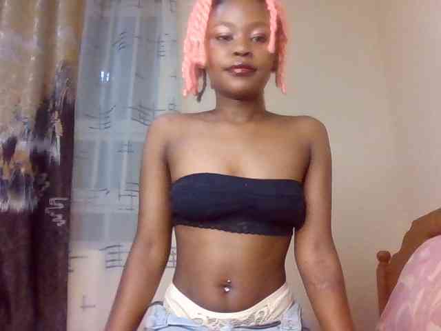 LillyGoddess webcam