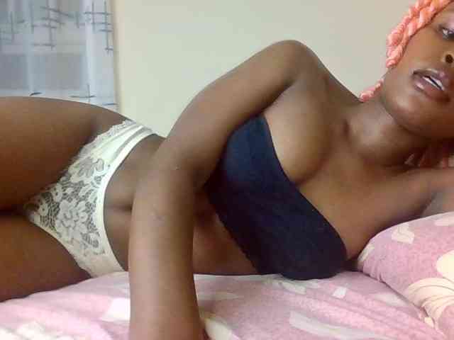 LillyGoddess webcam